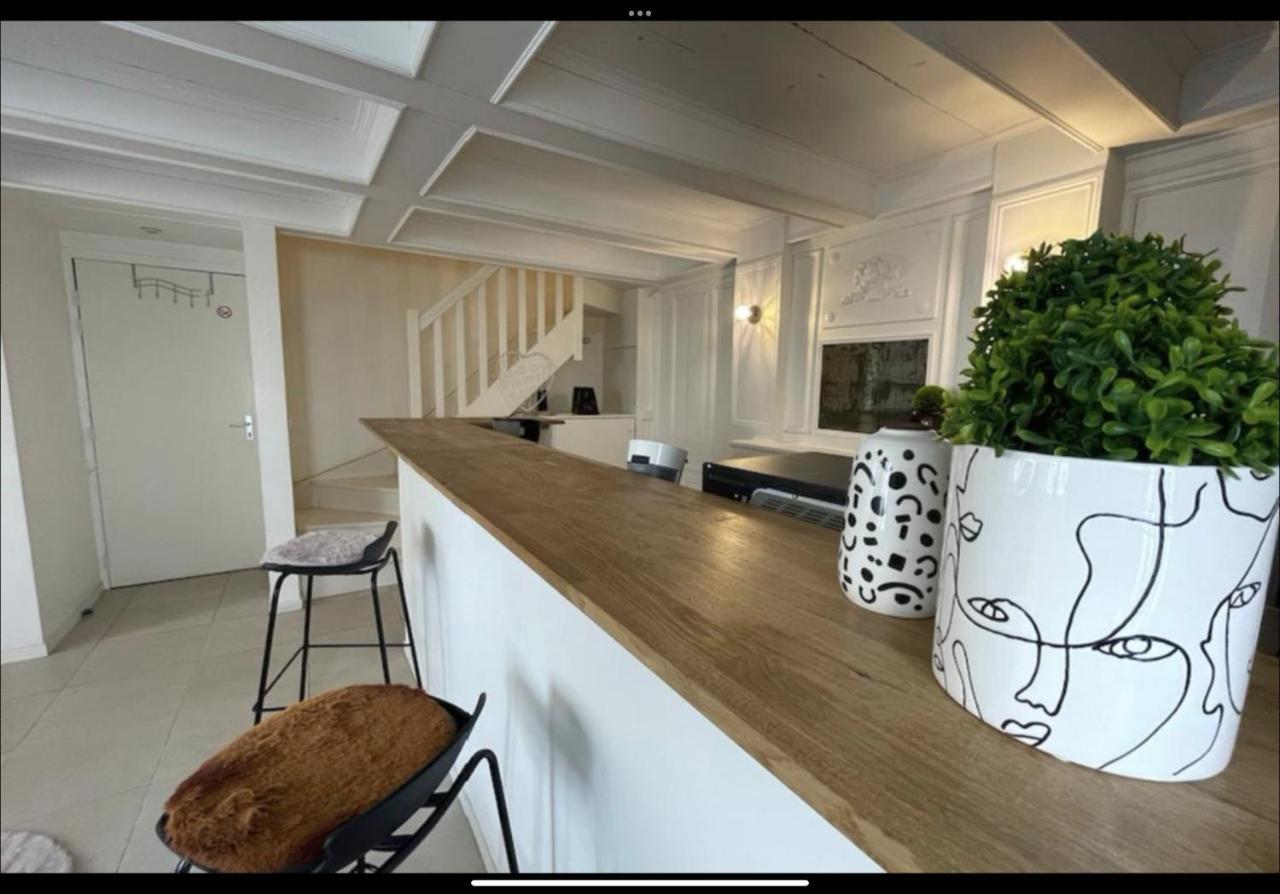 Appartement plein centre de la ROCHELLE La Rochelle  Extérieur photo
